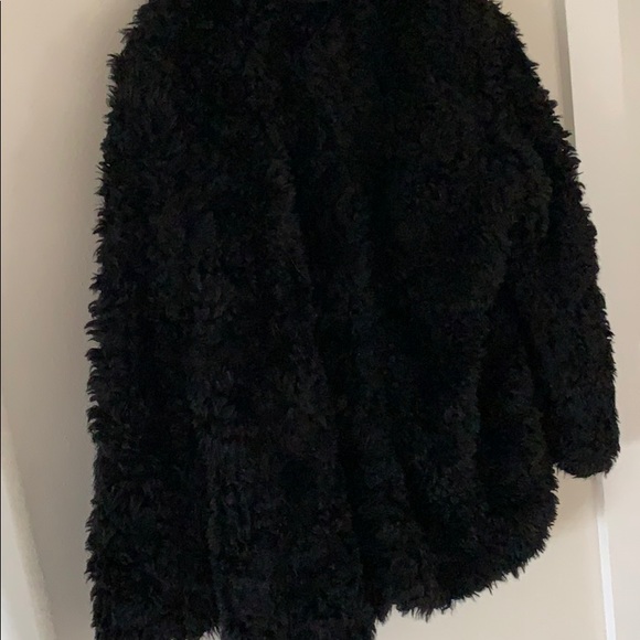 Black fur jacket - Picture 5 of 5